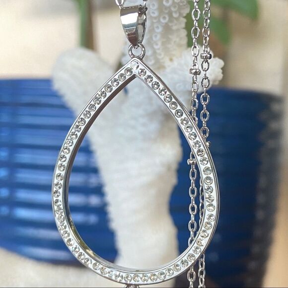 Tear Drop Tassels Necklace Made w/ Swarovski Crystal Necklace - Picture 1 of 9